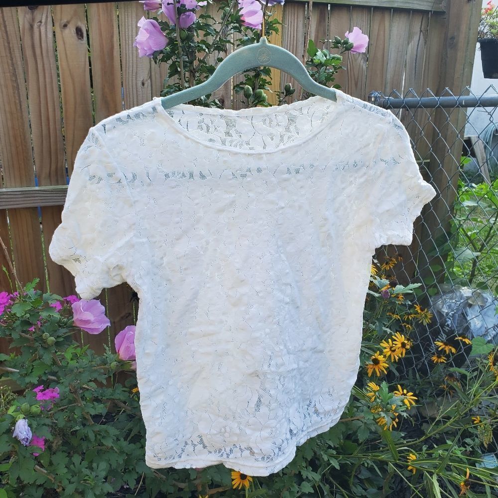 Womens Lace Top‎